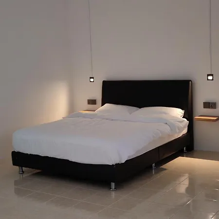 23 Inn Queen Bedroom With Balcony Bukit Mertajam Exterior photo